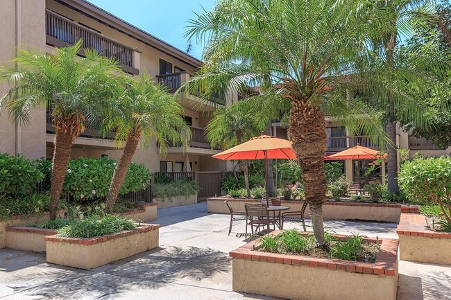 Foto del edificio - Acaciawood Village Senior Apartment Homes