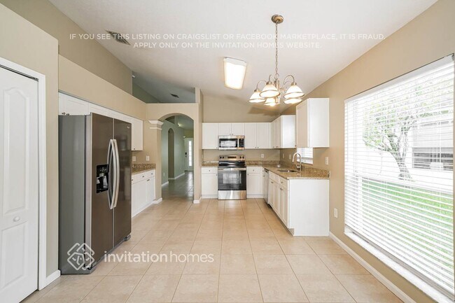 Foto del edificio - 25401 Lexington Oaks Blvd