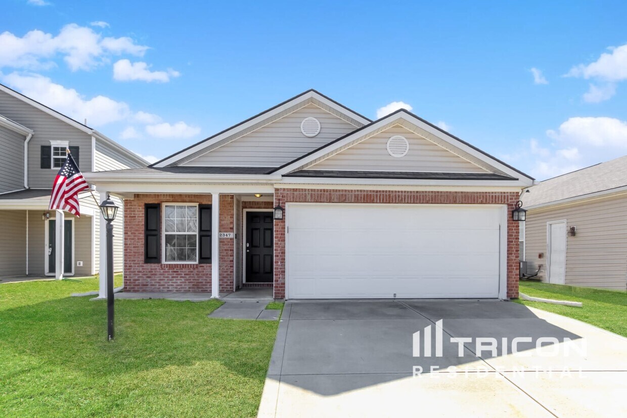 Foto principal - 2347 Middle View Drive Columbus IN