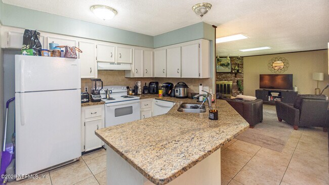 Foto del edificio - 13009 Bent Pine Ct E