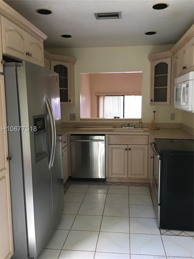 Foto del edificio - 8026 SW 21st Ct