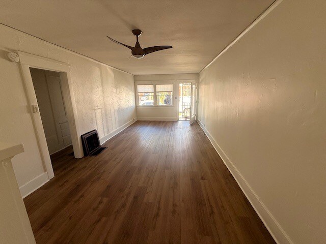 Foto del edificio - 263 Grand Ave