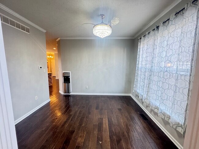 Foto del edificio - 5837 Stone Pine Trail