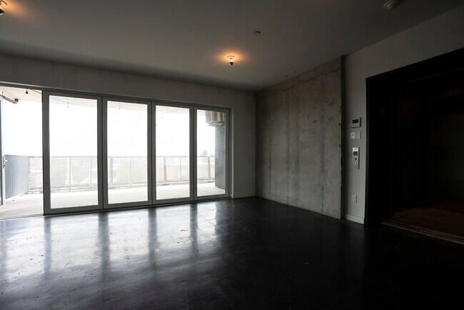 Foto del edificio - 271 Lenox Rd