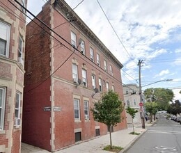 Building Photo - 63 Shawmut St