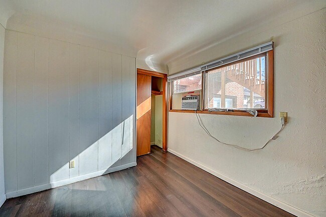 Foto del edificio - 139 Southview Dr