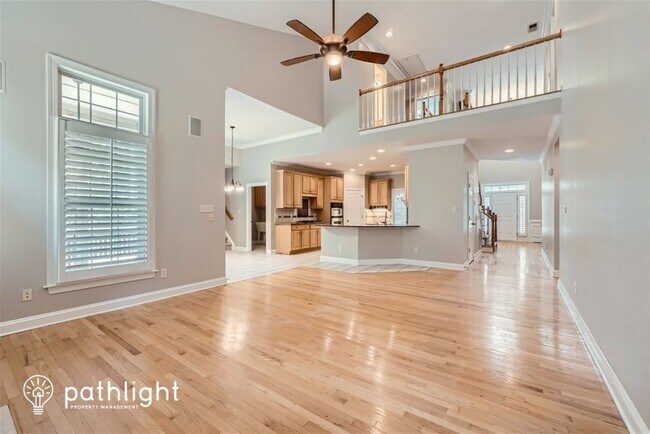 Foto del edificio - 10355 Gunnison Ln