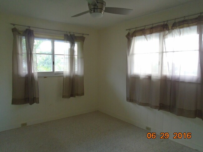 Foto del edificio - Pet Friendly Kailua House with Fenced Yard and A/C