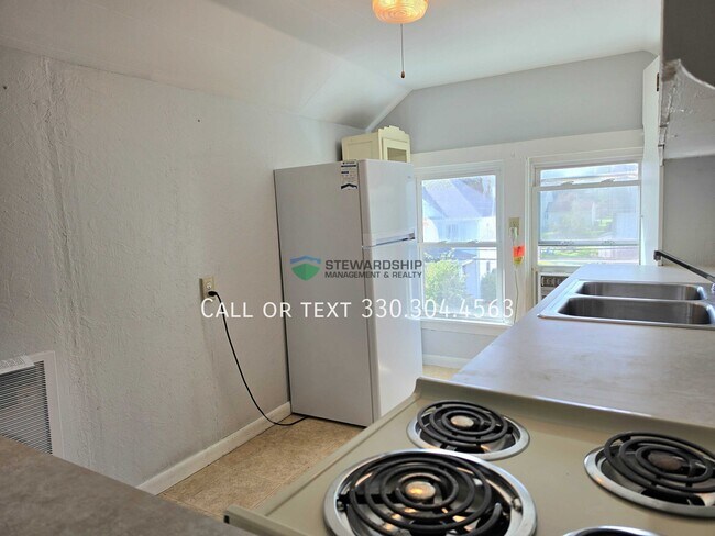 Foto del edificio - 535 W Maple St