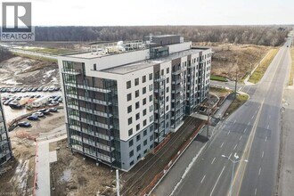 Building Photo - 1098 Paisley Rd