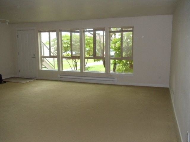 Building Photo - 0 bedroom in Seattle WA 98115