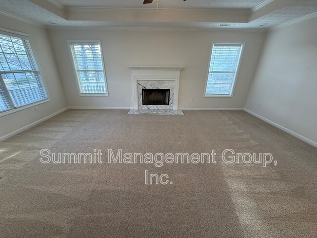 Building Photo - 155 Shadowbrook Trce