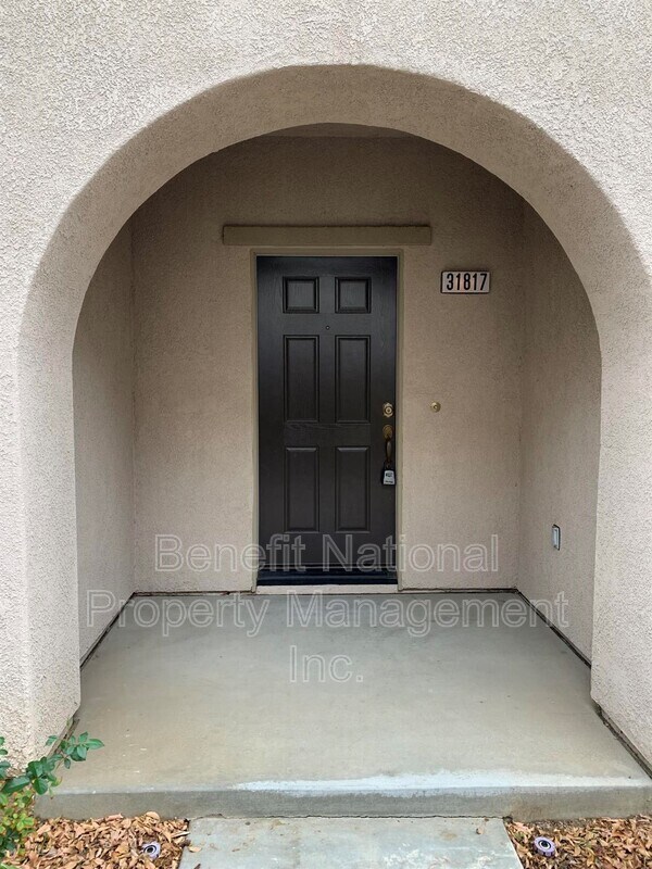 Foto del edificio - 31817 Delfina Way