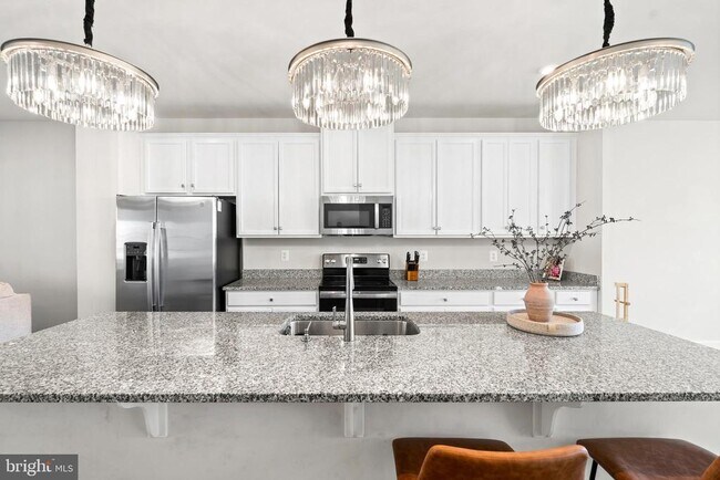 Foto del edificio - 14730 Spring Haven Ln