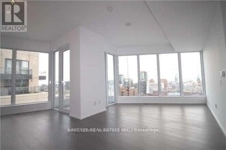 Building Photo - 68 Shuter St