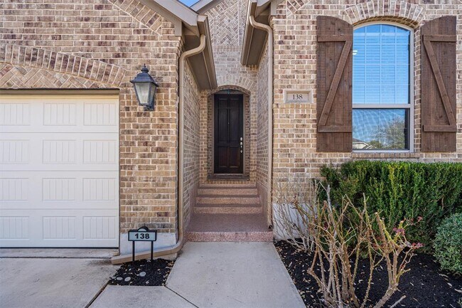 Foto del edificio - 138 Drury Ln