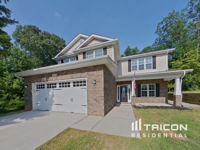 Building Photo - 1814 Woods Ln