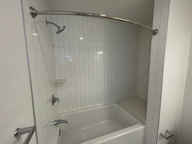 Foto del edificio - 7885 NW 107th Ave