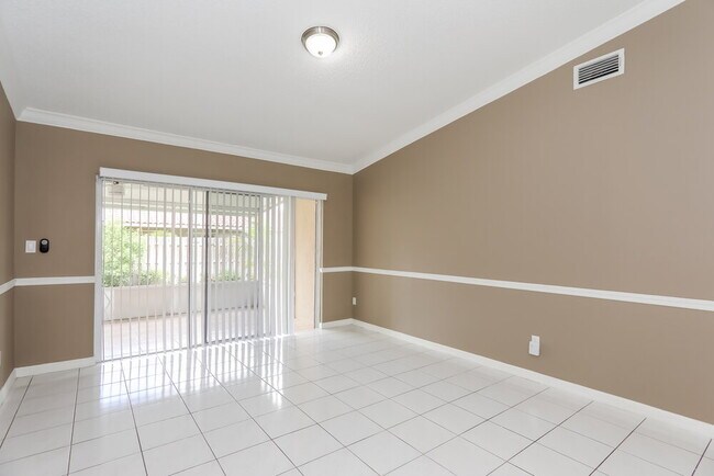 Foto del edificio - 16580 SW 145th Ct