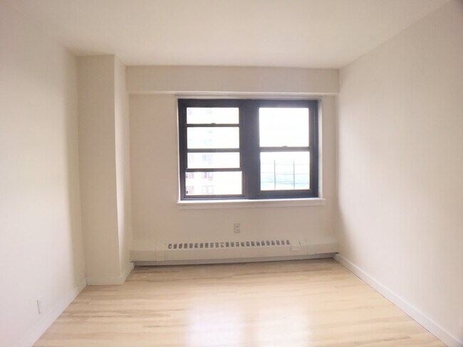 Building Photo - 1365 Saint Nicholas Avenue