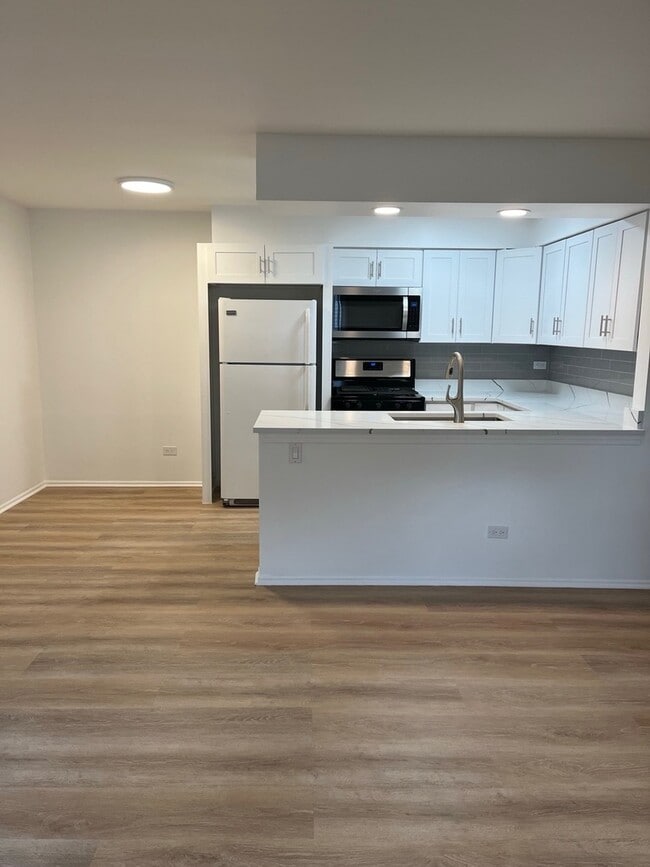 Foto del edificio - 408 W Inverrary Ln