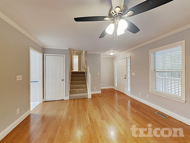 Foto del edificio - 152 Hartwood Dr