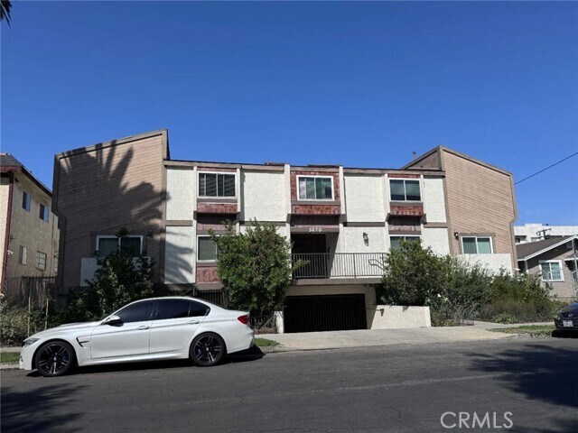 Foto principal - 3670 Westwood Blvd