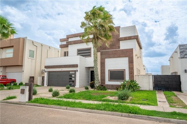 Building Photo - 43 Cassandra St