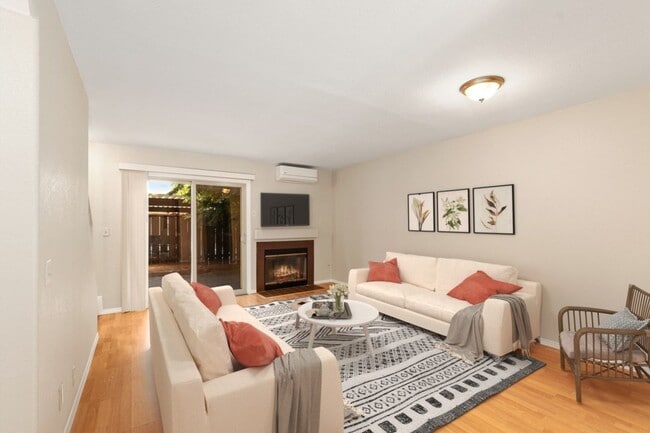 Building Photo - "Coming Soon" Awesome corner 2 Bedroom 2 Bath Townhome with large private patio (AC/Pool/Gated Pa...