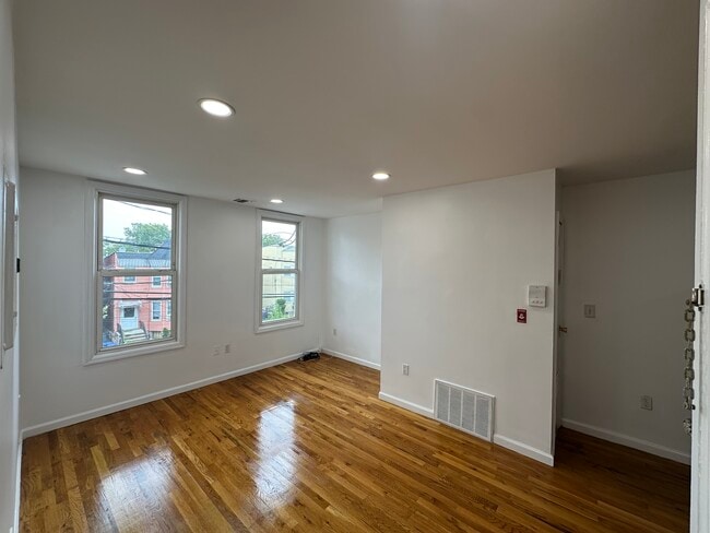 Building Photo - 77 Reservoir Ave