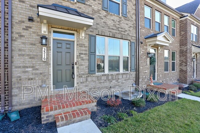 Building Photo - 3516 Lucca Ln