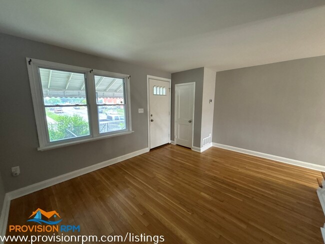 Building Photo - 8532 Kavanagh Rd