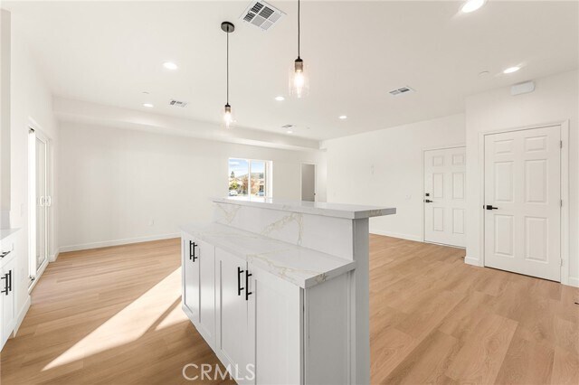 Foto del edificio - 904 S Hert St