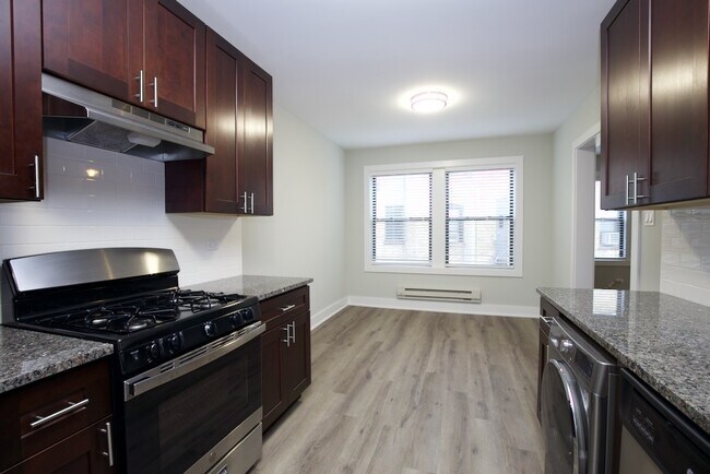 Foto del edificio - 725 St Johns Ave