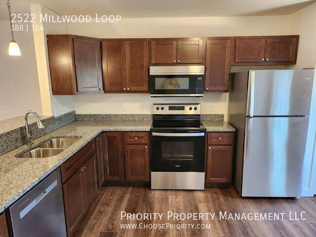 Foto del edificio - 2522 Millwood Loop