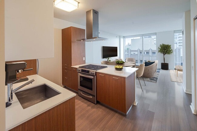 Interior Photo - 500 Lake Shore Drive