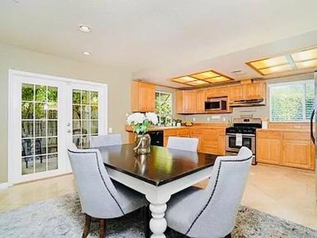 Building Photo - 3 Bedroom Single Family Home in Rancho Cor...