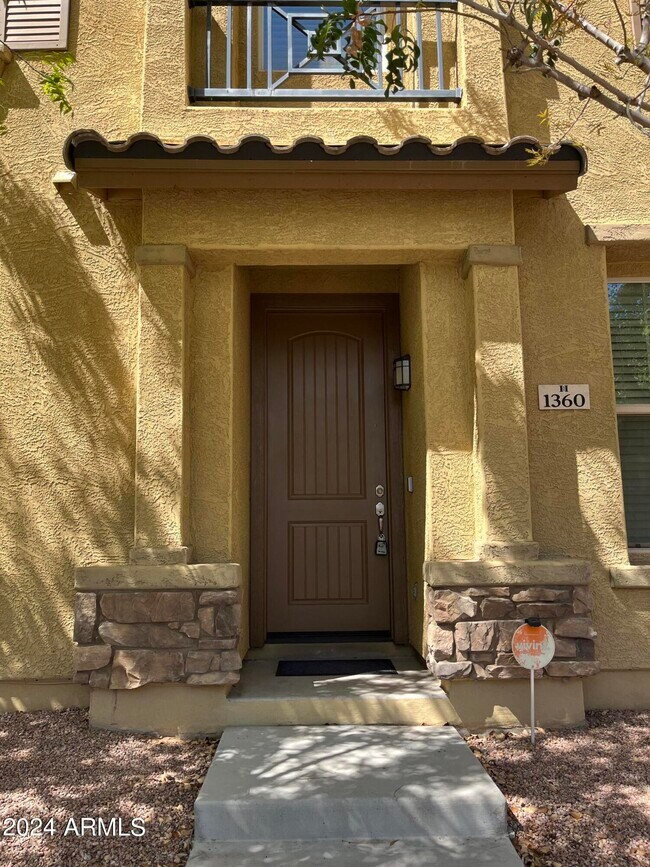 Foto del edificio - 1360 S Ponderosa Dr