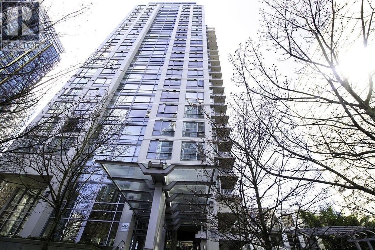 Primary Photo - 1420-1420 W Georgia St