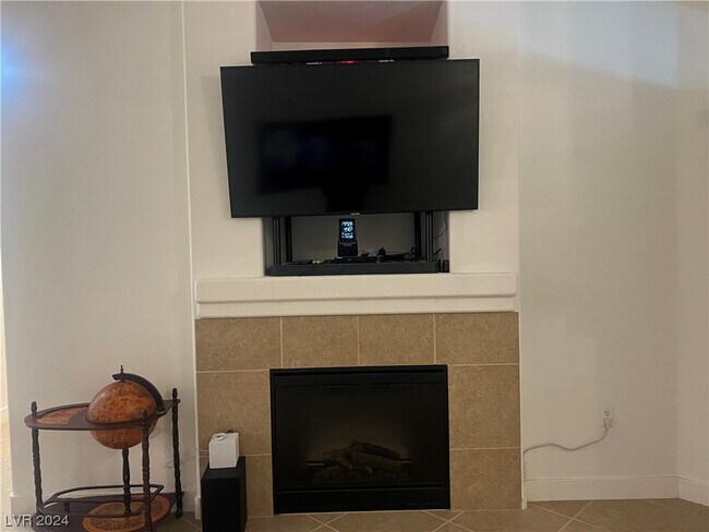 Foto del edificio - 3350 Cactus Shadow St