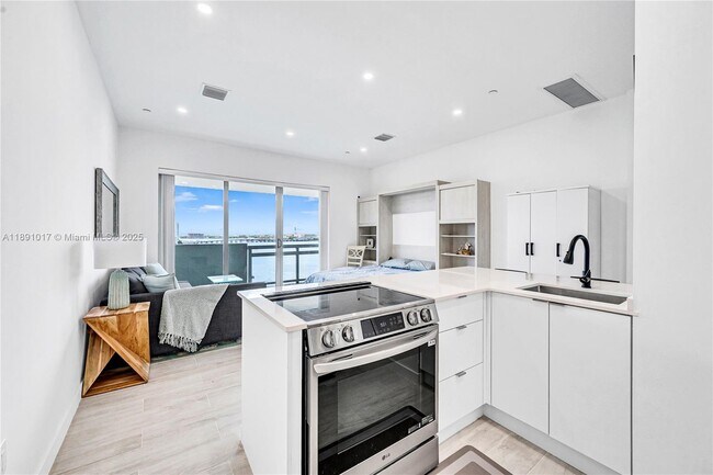 Foto del edificio - 1500 Bay Rd