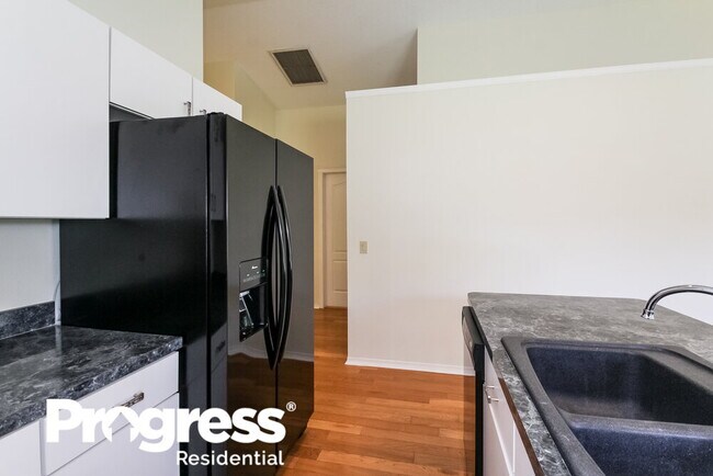 Building Photo - 7623 Clovelly Park Pl