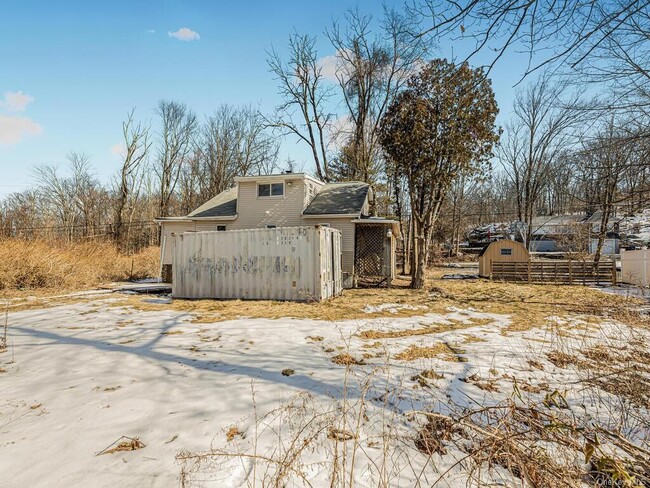 Building Photo - 193 Nelson Rd