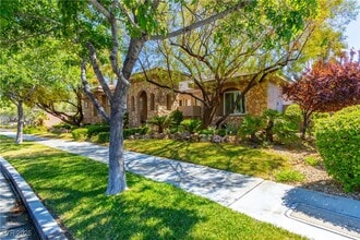 Building Photo - 2960 American River Ln