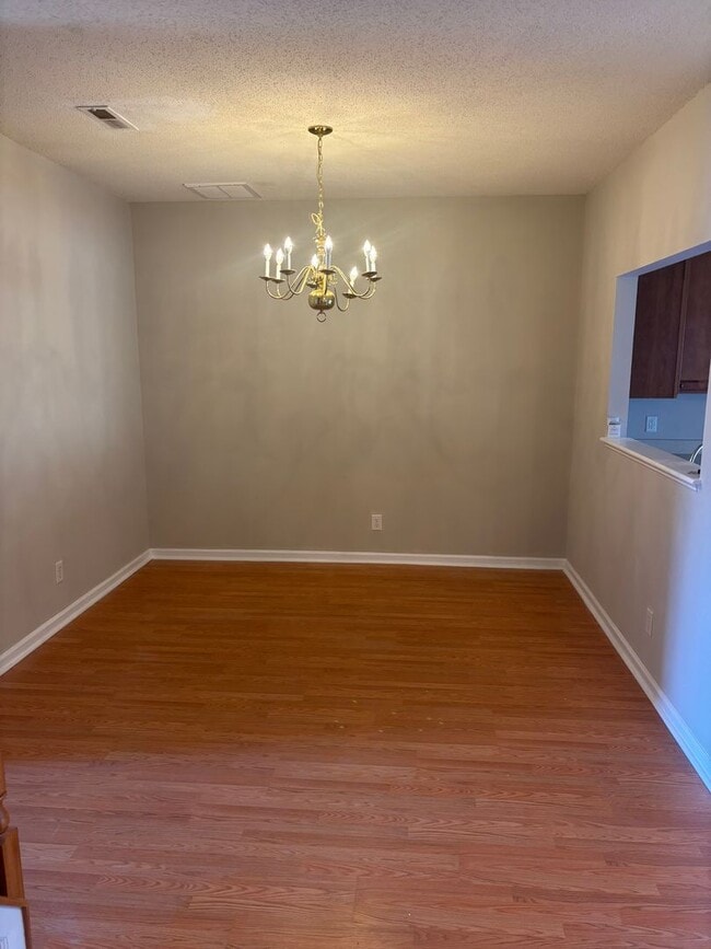 Building Photo - Brightwood Farms / Whitsett