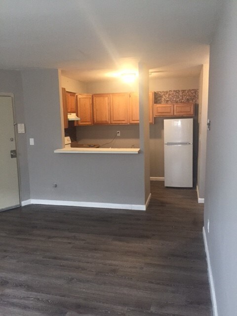 Foto del edificio - 156 S Munn Ave