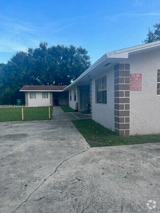 Building Photo - 2154 NW 61st St