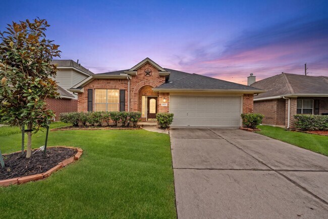 Foto del edificio - 6423 Bonnie Chase Ln