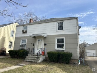 Building Photo - 290 Westgate Rd