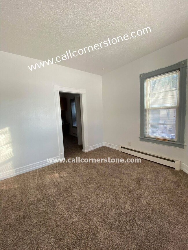 Foto del edificio - 326 East Saint Vrain Street - 1